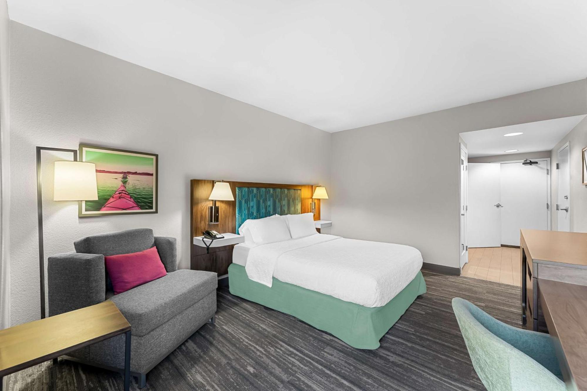 Hampton Poconos Hotel