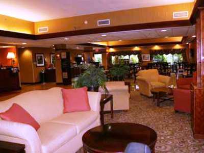 Hampton Poconos Hotel 4*